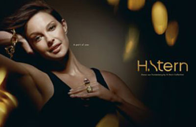 Ashley Judd H. jewelry ads